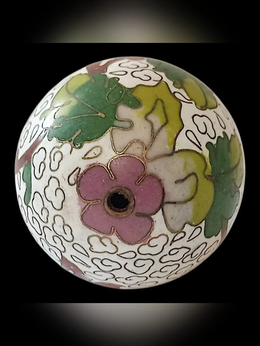 Vintage Chinese Cloisonne Enamel Over Brass Egg‎ Floral Trinket Decor Wood Stand